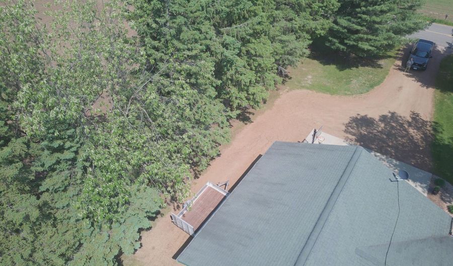 W11275 CTH HH, Antigo, WI 54409 - 4 Beds, 2 Bath