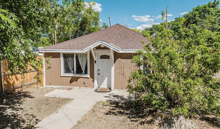 456 Walnut St, Elko, NV 89801 - 2 Beds, 1 Bath