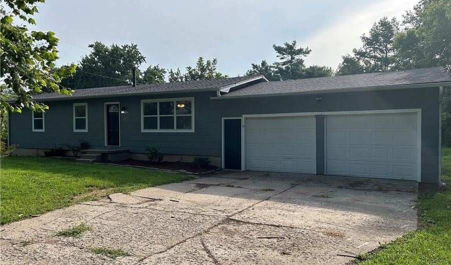 510 S 18th St, Atchison, KS 66002 - 3 Beds, 1 Bath