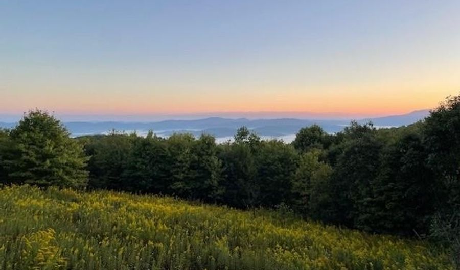 Tbd Old Mountain Road, Banner Elk, NC 28604 - 0 Beds, 0 Bath