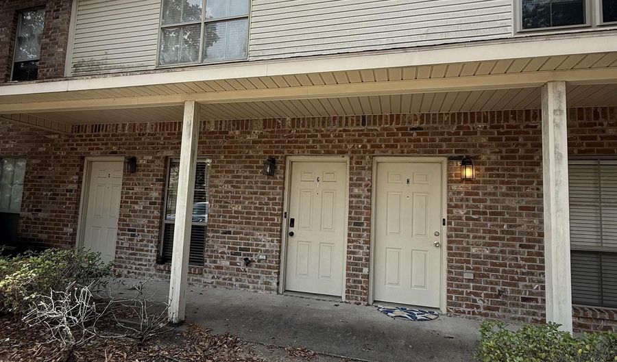 828 Meadow Bend Dr #G, Baton Rouge, LA 70820 - 2 Beds, 2 Bath