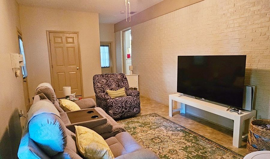 5902 WOODCLIFF St, Albany, GA 31721 - 3 Beds, 2 Bath