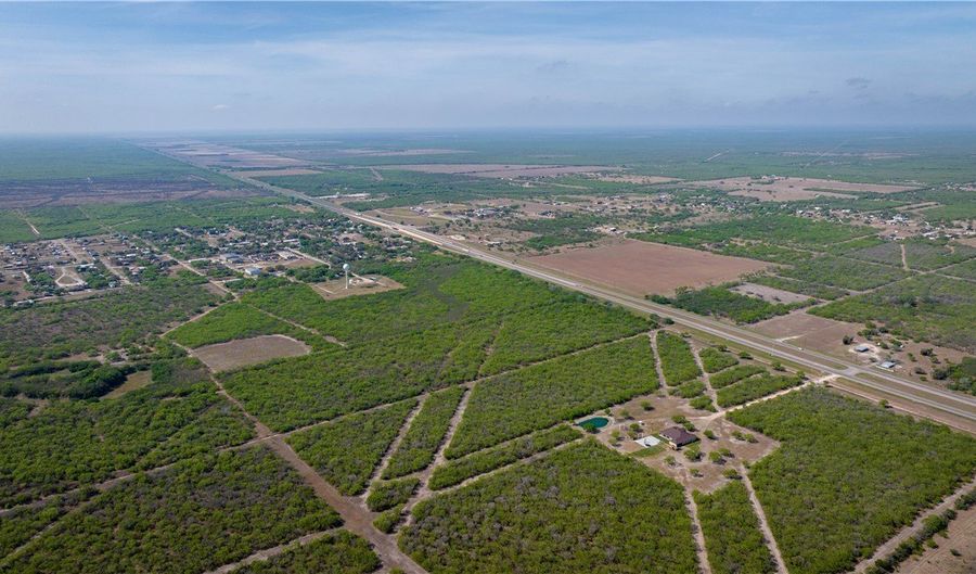 S Hwy 281, Alice, TX 78332 - 0 Beds, 0 Bath