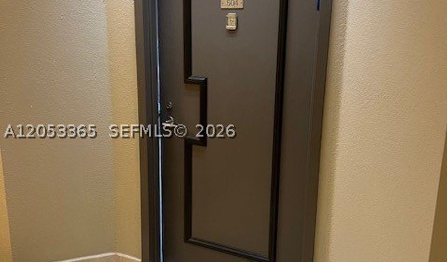 3600 Yacht Club Dr 504, Aventura, FL 33180 - 2 Beds, 2 Bath