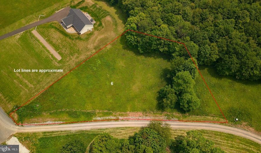 6 FREEDOM Rdg, Accident, MD 21520 - 0 Beds, 0 Bath