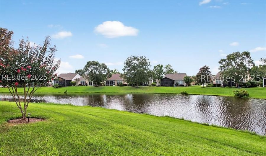 21 Pinedrop Ct, Bluffton, SC 29909 - 3 Beds, 2 Bath