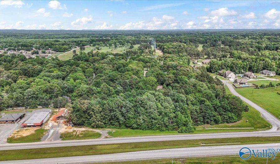 1764 N Brindlee Mountain Pkwy, Arab, AL 35016 - 0 Beds, 0 Bath