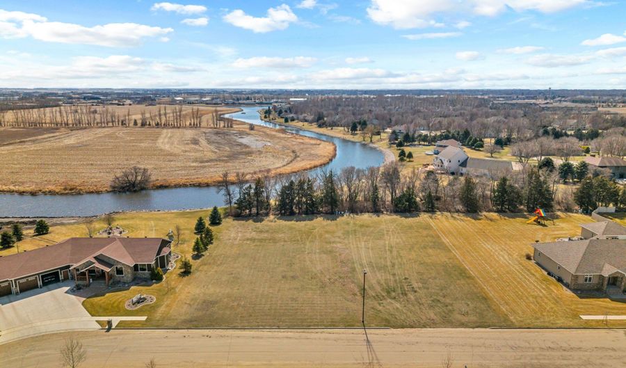 2606 Water View Dr, Aberdeen, SD 57401 - 0 Beds, 0 Bath