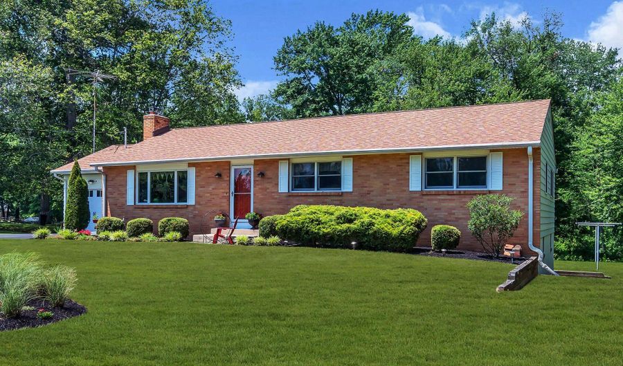 88 Ellisdale Rd, Allentown, NJ 08501 - 3 Beds, 2 Bath