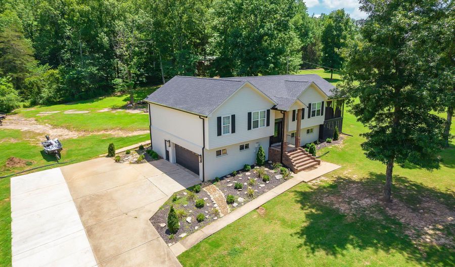 435 Bradley Ln, Bath Springs, TN 38311 - 5 Beds, 3 Bath