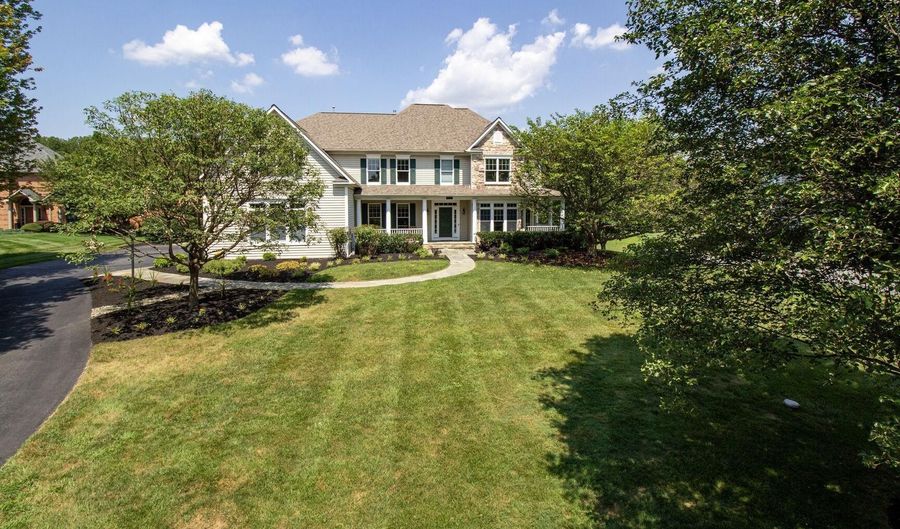 3512 WINDING PATH Ct, Glenwood, MD 21738 - 5 Beds, 6 Bath