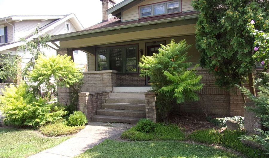 273 E State, Athens, OH 45701 - 3 Beds, 2 Bath