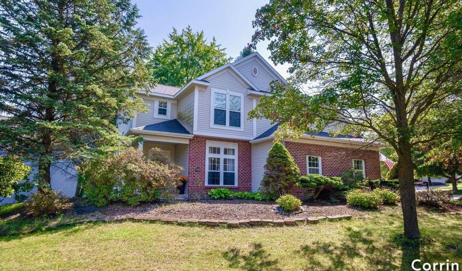 5360 Maple Hill Ave, Ada, MI 49301 - 4 Beds, 4 Bath