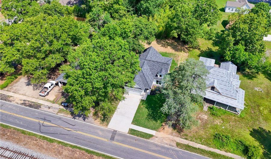 203 Blue Ridge Ave, Belton, SC 29627 - 3 Beds, 2 Bath