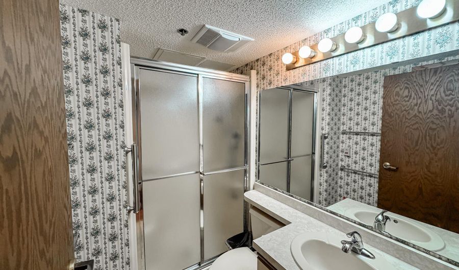 2200 Hamilton Dr 504, Ames, IA 50014 - 2 Beds, 2 Bath