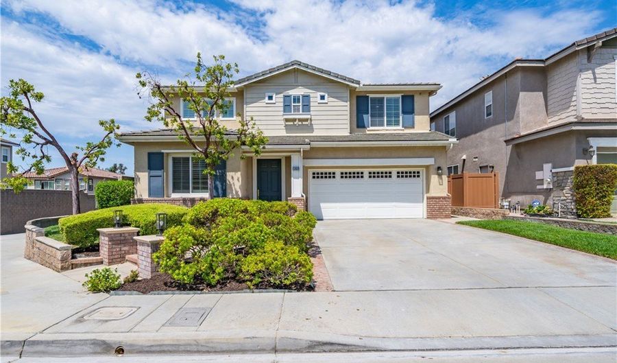 5859 E Treehouse Ln, Anaheim, CA 92807 - 4 Beds, 3 Bath