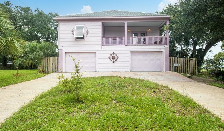 126 Miramar Ave, Biloxi, MS 39530 - 3 Beds, 2 Bath