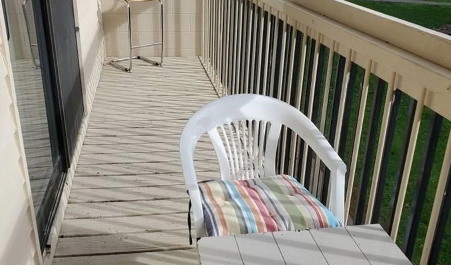 37 S Willard St, Burlington, VT 05401 - 3 Beds, 1 Bath