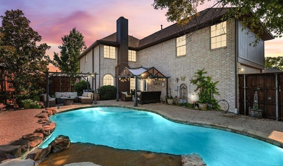 905 Whitman Cir, Allen, TX 75002 - 4 Beds, 3 Bath