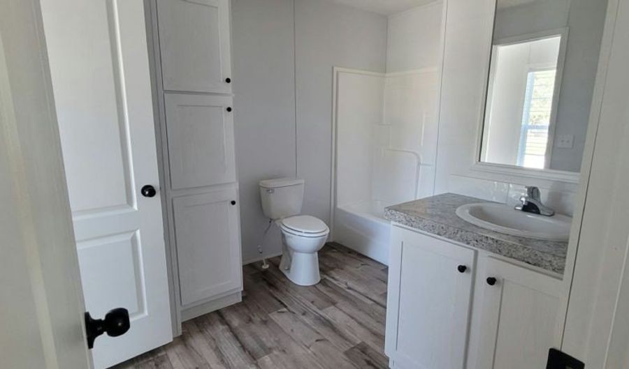 201 Fish Haven Rd 64A, Auburndale, FL 33823 - 1 Beds, 1 Bath