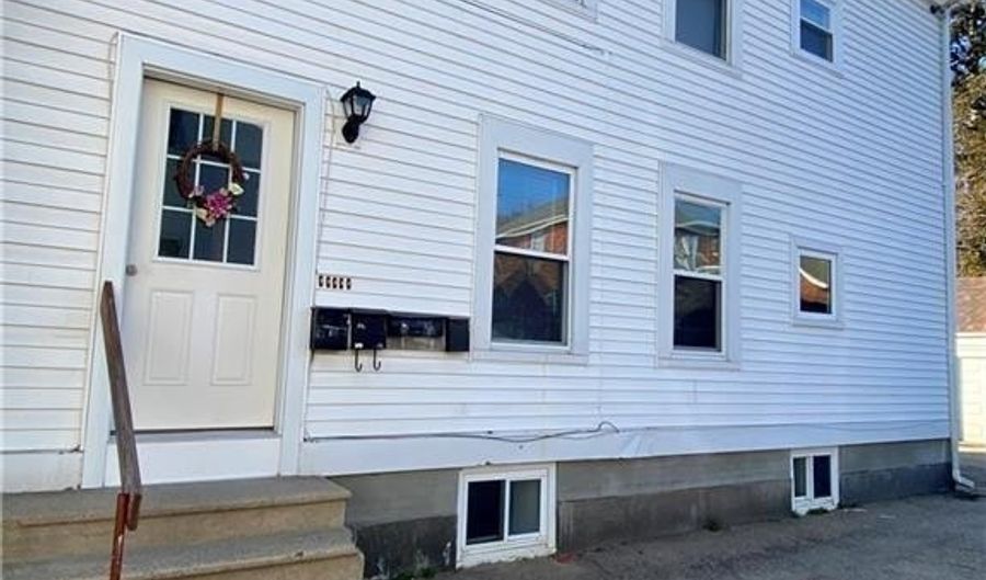 263 Bourne Ave 1B, East Providence, RI 02916 - 1 Beds, 1 Bath