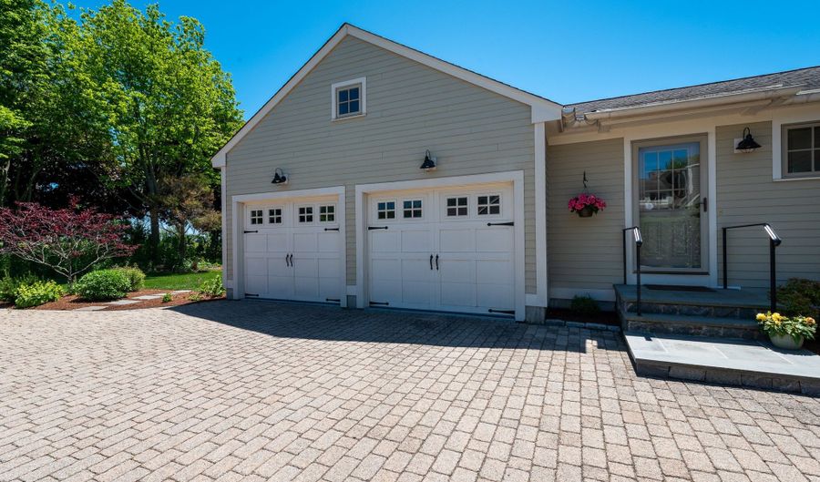 2 Osprey Commons, Clinton, CT 06413 - 3 Beds, 4 Bath