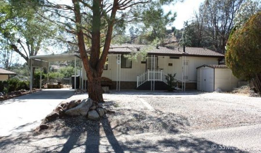 961 Sycamore Dr, Wofford Heights, CA 93285 - 2 Beds, 2 Bath