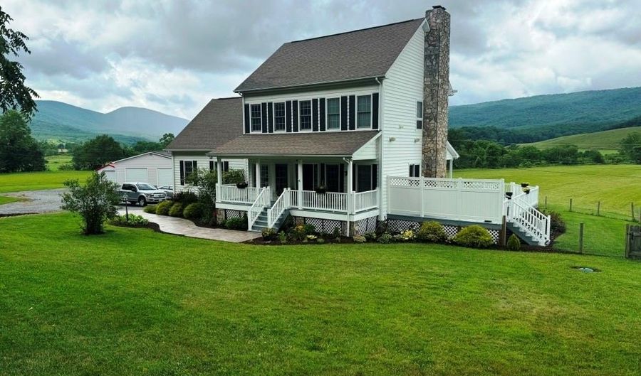 5239 Grapefield Rd, Bastian, VA 24314 - 3 Beds, 3 Bath