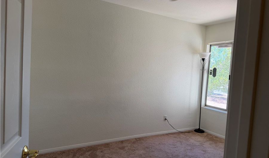 3121 N Floral Vista Ave, Henderson, NV 89014 - 3 Beds, 2 Bath
