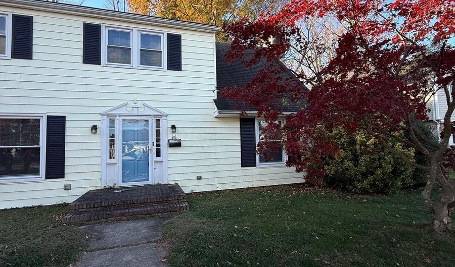 606 WYOMING Ave, Dover, DE 19904 - 4 Beds, 3 Bath