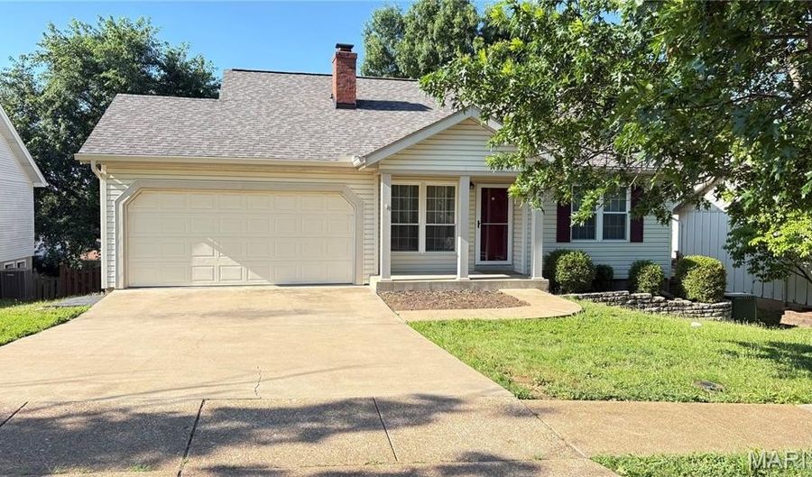430 Brightfield Trl, Ballwin, MO 63021 - 3 Beds, 2 Bath