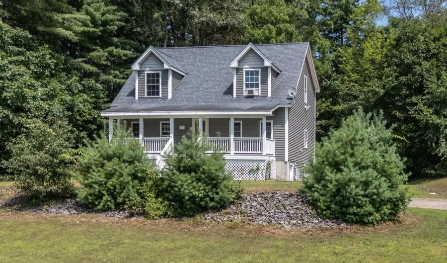 17 Eero Dr, Belmont, NH 03220 - 4 Beds, 4 Bath