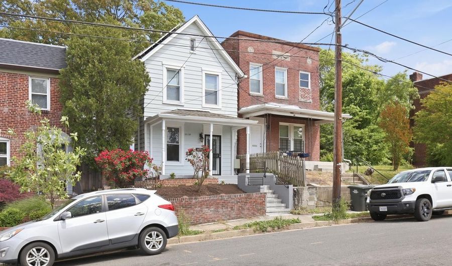 2210 BRYAN Pl SE, Washington, DC 20020 - 3 Beds, 4 Bath