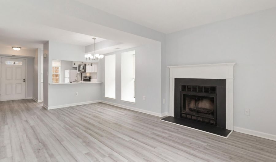 2403 S WALTER REED Dr S, Arlington, VA 22206 - 2 Beds, 2 Bath
