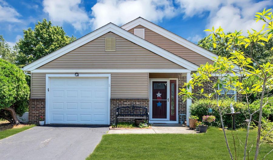 7 Elm Ct, Barnegat, NJ 08005 - 2 Beds, 1 Bath