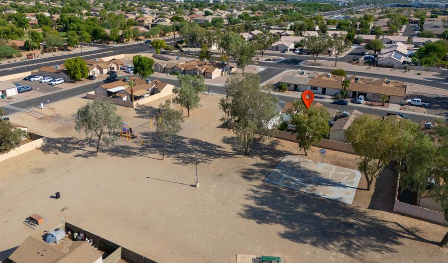 13510 E BUTLER St, Chandler, AZ 85225 - 2 Beds, 2 Bath