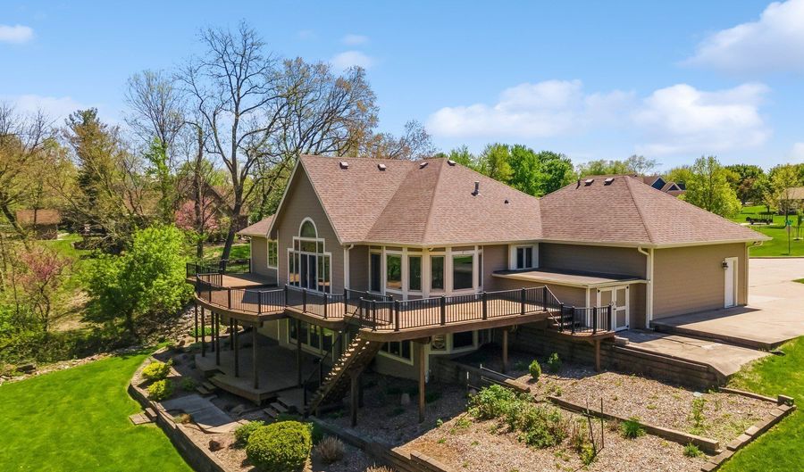 2734 NE 96th Pl, Ankeny, IA 50021 - 6 Beds, 3 Bath