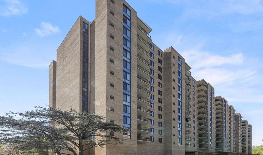 4500 S FOUR MILE RUN Dr 306, Arlington, VA 22204 - 1 Beds, 1 Bath