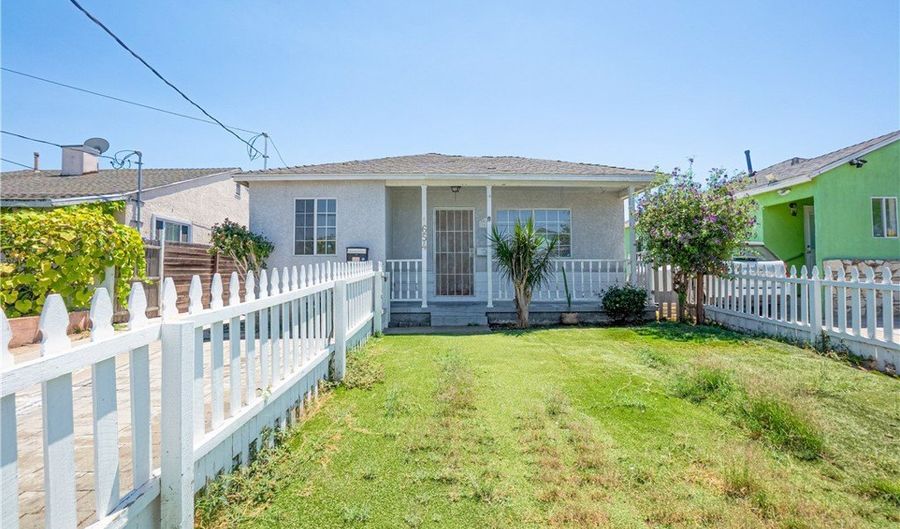 1654 W 216th St, Torrance, CA 90501 - 3 Beds, 2 Bath