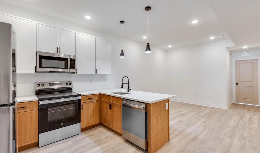 2404 N 6TH St 3, Philadelphia, PA 19133 - 2 Beds, 2 Bath