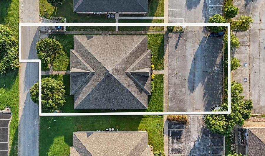 102 SE Executive Dr, Bentonville, AR 72712 - 0 Beds, 0 Bath
