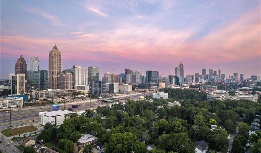 205 16th St NW 9, Atlanta, GA 30363 - 3 Beds, 4 Bath