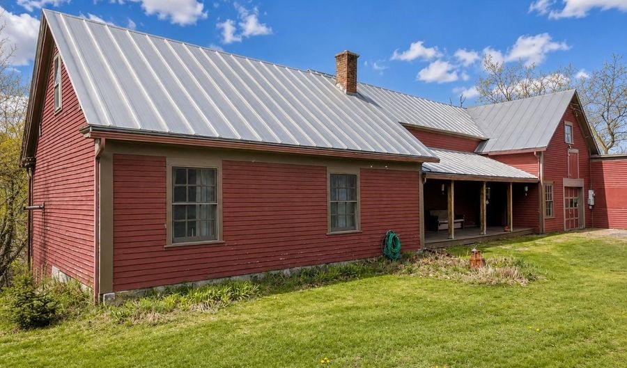 4735 Burke Hollow Rd, Burke, VT 05871 - 1 Beds, 1 Bath