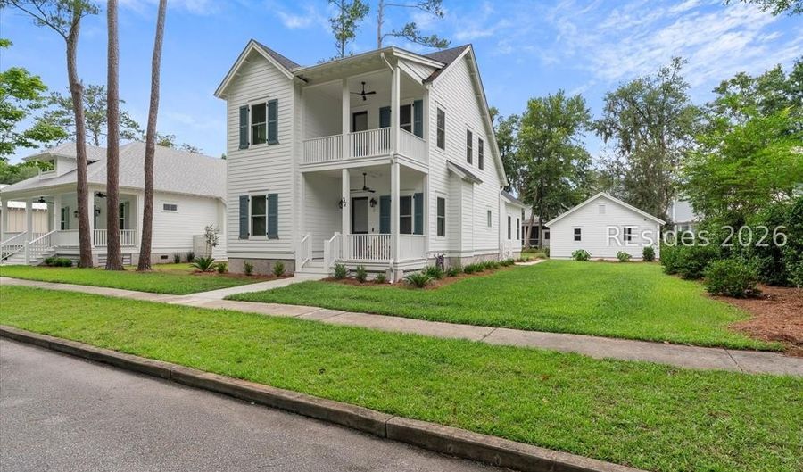 37 Park Sq S, Beaufort, SC 29907 - 4 Beds, 3 Bath