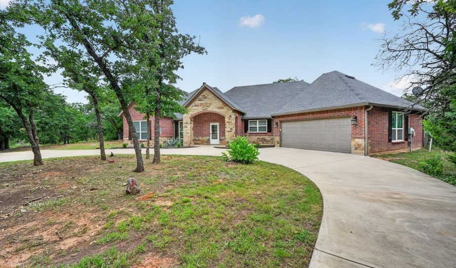 6660 County Road 319, Alvarado, TX 76009 - 3 Beds, 3 Bath