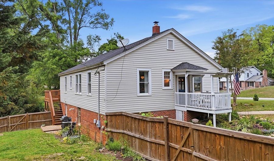 205 Myrtle Ave, Belton, SC 29627 - 3 Beds, 2 Bath