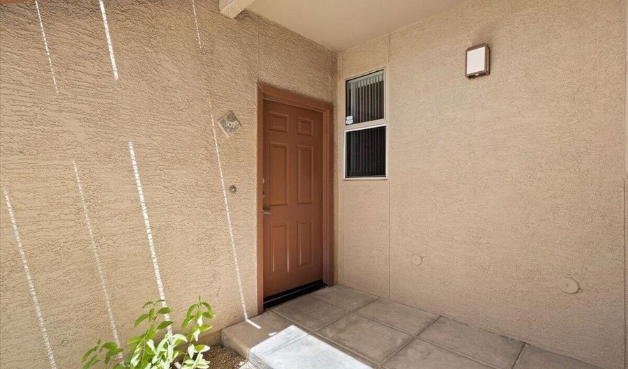 29606 N Tatum Blvd 107, Cave Creek, AZ 85331 - 1 Beds, 1 Bath