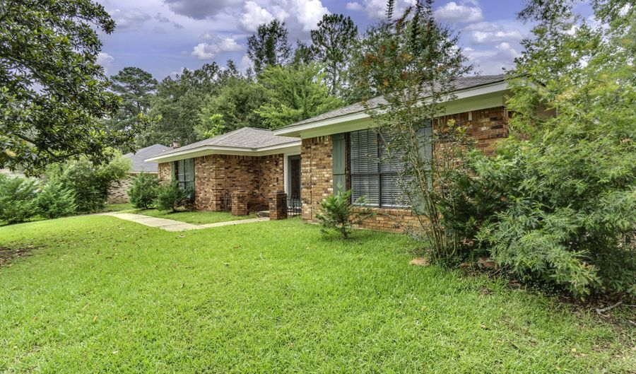 9 Treeway Dr, Brandon, MS 39042 - 3 Beds, 2 Bath