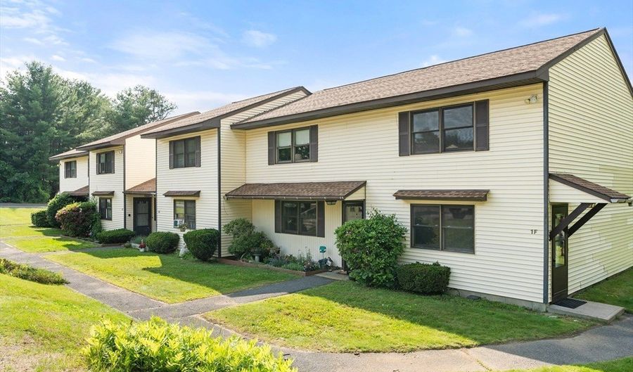 742 Daniel Shays Hwy 1F, Athol, MA 01331 - 2 Beds, 2 Bath