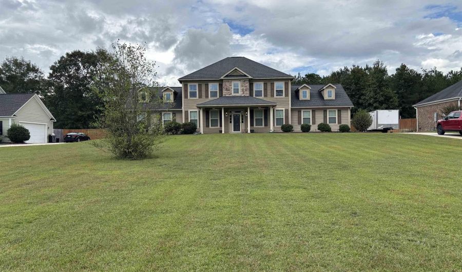 108 Hackamore Ln, Camden, SC 29020 - 5 Beds, 4 Bath